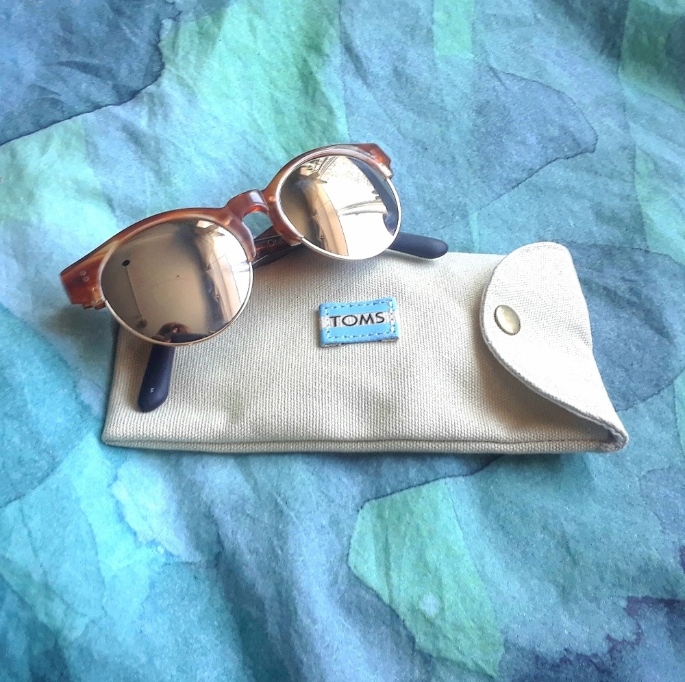 TOMS Charlie Rae sunglasses